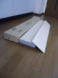 ウッドタイルの厚みは３ミリ