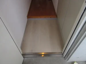 オークスカイラインホワイトを施工後の床