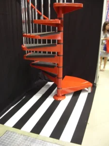 展示会のブースにパンチカーペットを施工した様子