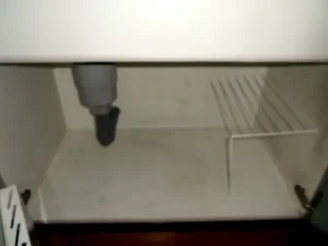 現状のキッチン収納の中の様子